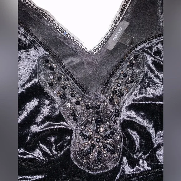 EUC Black velvet V-hem peplum babydoll tank with beading. Sz small by Express. - Picture 3 of 6